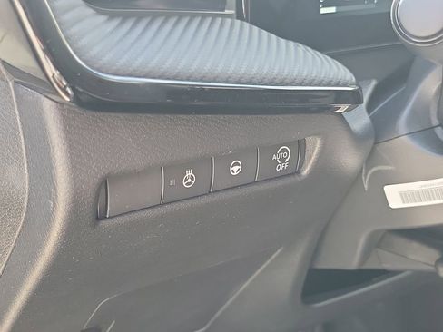 New 2026 Nissan Kicks SR image 23