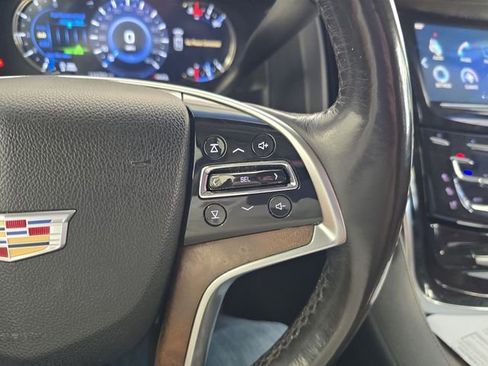 Used 2018 Cadillac Escalade ESV Premium Luxury AWD/4WD image 22
