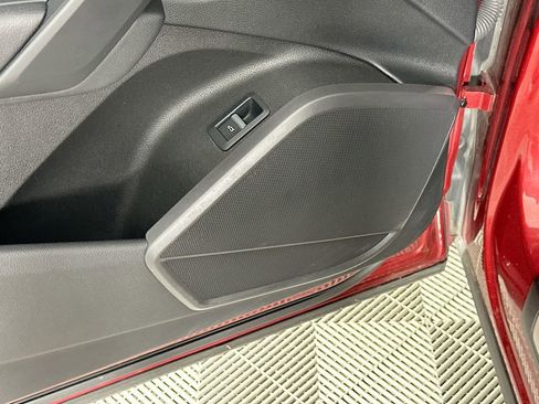 Used 2018 Audi Q5 2.0T Premium Plus w/ Premium Plus Package image 27