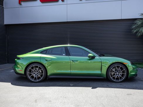 Certified 2023 Porsche Taycan RWD image 8