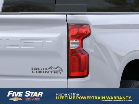 New 2026 Chevrolet Silverado 1500 High Country AWD/4WD image 12