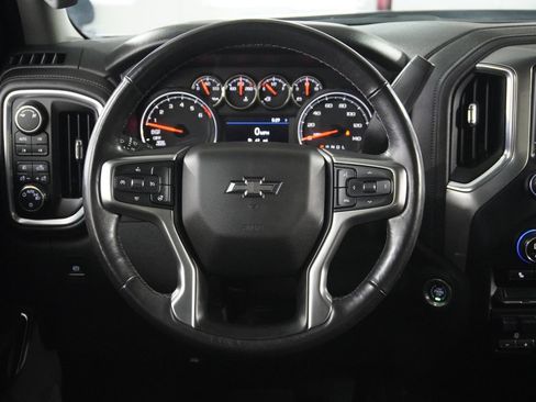 Used 2019 Chevrolet Silverado 1500 LT Trail Boss w/ Convenience Package AWD/4WD image 13