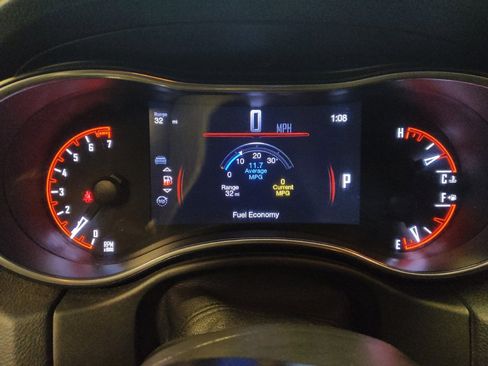 Used 2020 Dodge Durango SXT w/ 3rd Row Seating Group RWD image 23