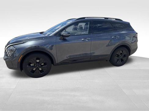 Used 2025 Kia Sportage X-Line AWD/4WD image 3