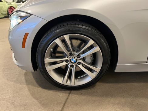 Used 2018 BMW 340i xDrive Sedan w/ Premium Package AWD/4WD image 46