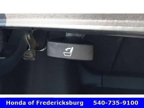 Certified 2025 Honda Accord SE image 31