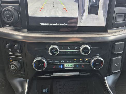 Certified 2023 Ford F150 Raptor w/ Raptor Carbon Fiber Package AWD/4WD image 6
