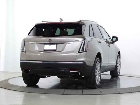 Certified 2023 Cadillac XT5 Sportv w/ Technology Package AWD/4WD image 9