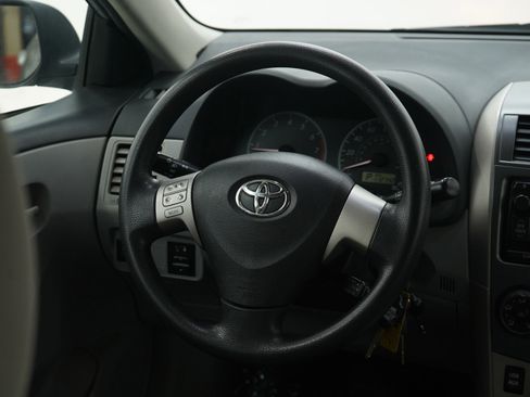 Used 2012 Toyota Corolla LE image 14