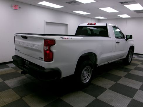 New 2025 Chevrolet Silverado 1500 W/T w/ WT Value Package image 12
