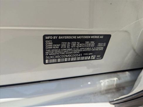 Used 2021 BMW X7 M50i AWD/4WD image 16