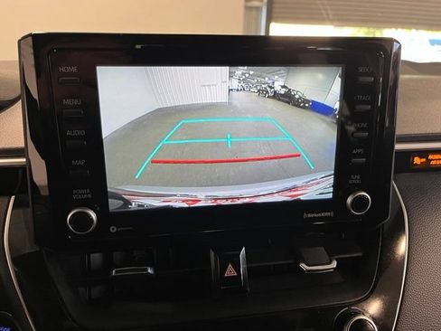 Used 2022 Toyota Corolla SE w/ SE Premium Package FWD image 29