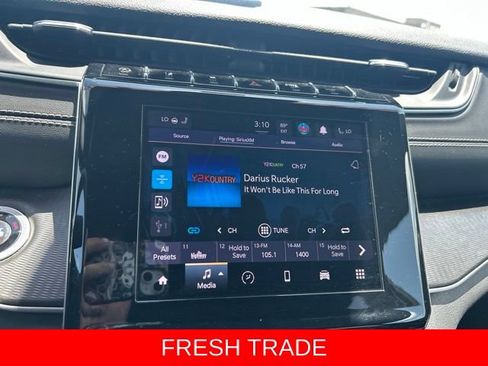 Used 2024 Jeep Grand Cherokee Altitude AWD/4WD image 25