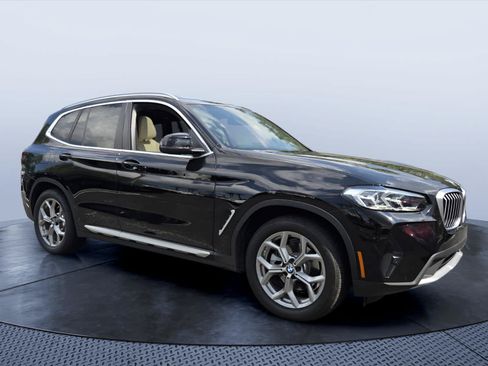 Used 2024 BMW X3 sDrive30i w/ Premium Package RWD image 1