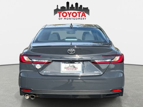 Used 2025 Toyota Camry SE w/ Multimedia Upgrade Package image 4