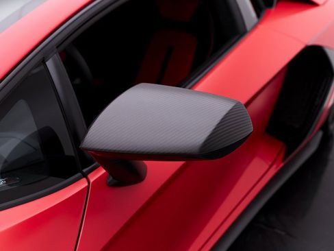 Used 2019 Lamborghini Aventador SVJ image 39