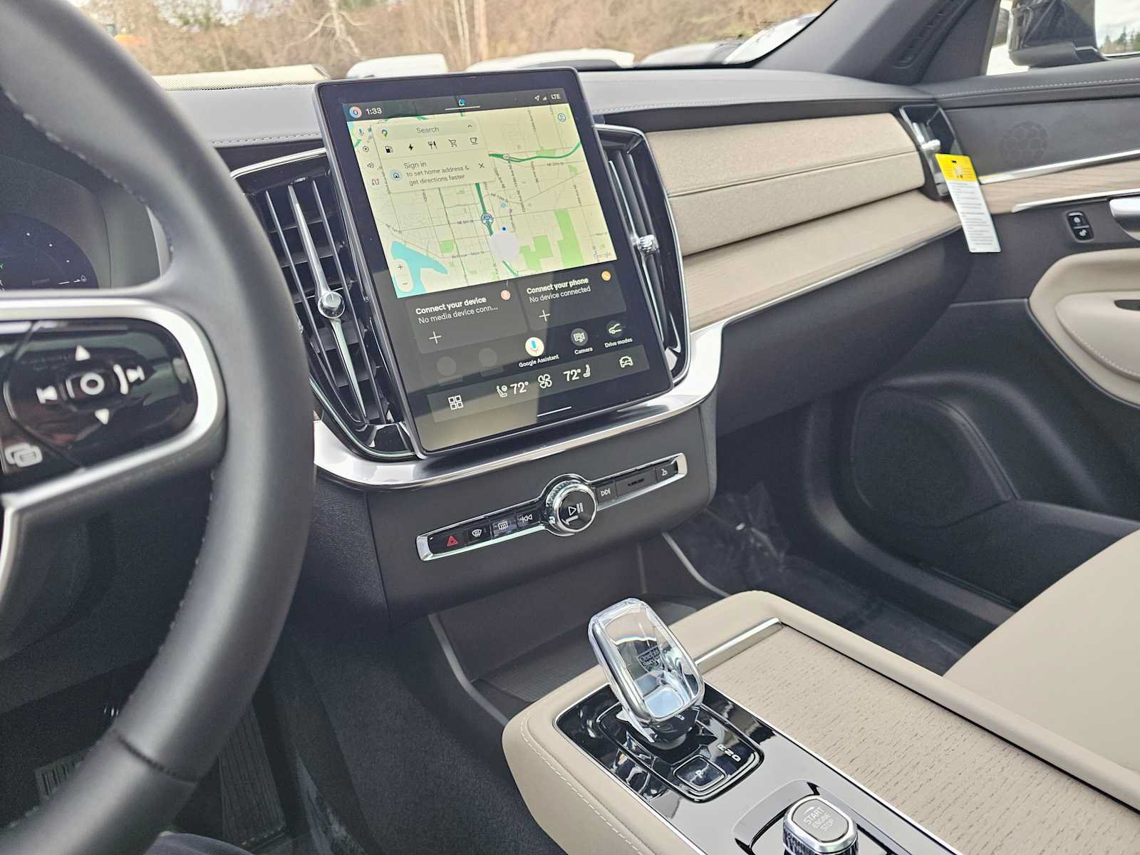 New 2026 Volvo XC90 T8 Plus w/ Protection Package AWD/4WD image 31
