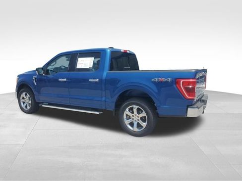 Used 2022 Ford F150 XLT w/ Equipment Group 302A High AWD/4WD image 3
