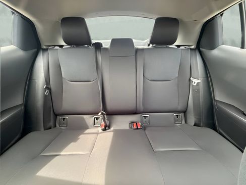 Used 2026 Toyota Prius LE FWD image 6