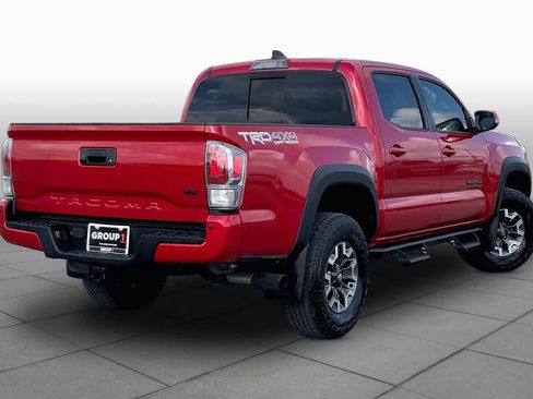 Used 2023 Toyota Tacoma TRD Off-Road w/ Technology Package AWD/4WD image 13