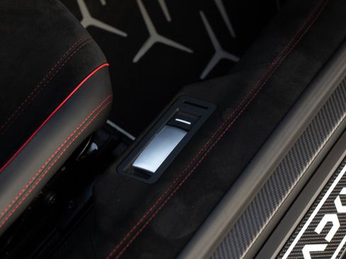 Used 2019 Lamborghini Aventador SVJ image 57