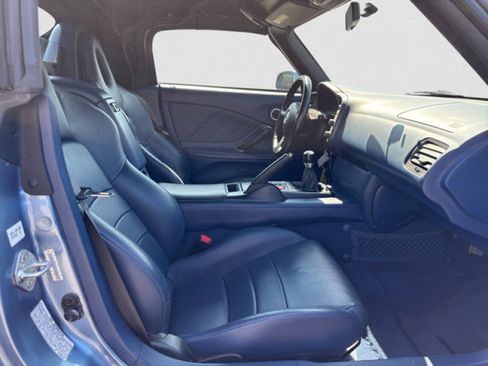 Used 2002 Honda S2000 image 16