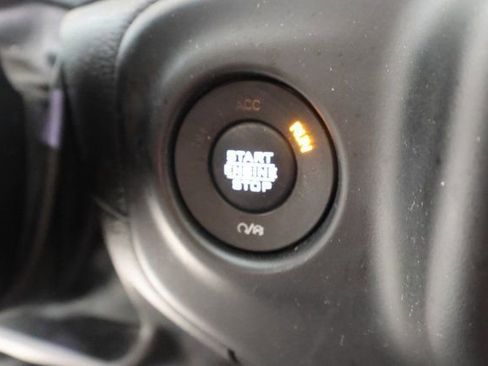 Used 2020 Jeep Wrangler Unlimited Sport image 19