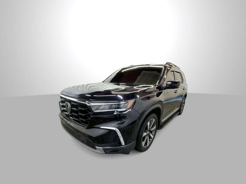 Used 2024 Honda Pilot Elite image 1