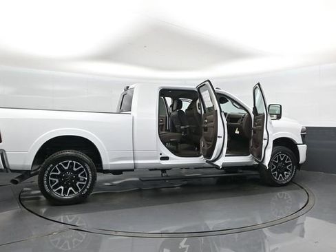 New 2026 RAM 2500 Limited AWD/4WD image 43