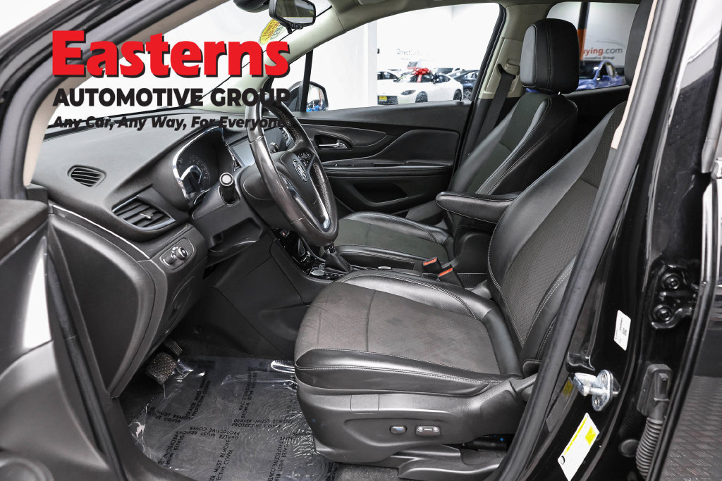 Used 2021 Buick Encore Preferred w/ Safety Package FWD image 15