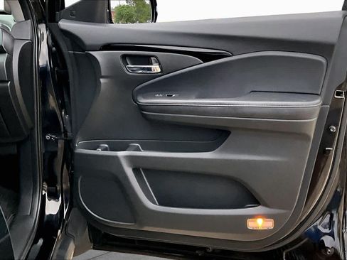Used 2018 Honda Ridgeline RTL-E image 23