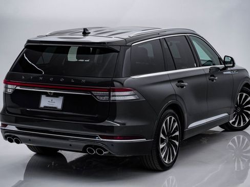 Used 2020 Lincoln Aviator Black Label Grand Touring image 10