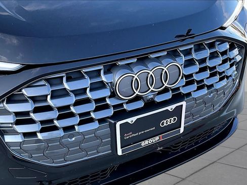 Used 2025 Audi Q5 Premium w/ Convenience Package AWD/4WD image 30
