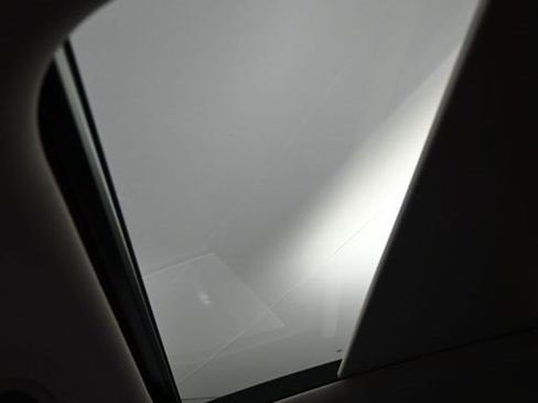 Used 2023 INFINITI QX50 Luxe image 18