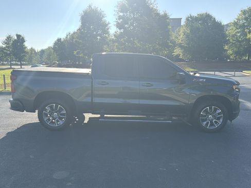 Used 2021 Chevrolet Silverado 1500 RST w/ Convenience Package II AWD/4WD image 10