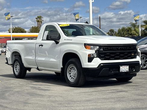 Used 2024 Chevrolet Silverado 1500 W/T w/ Trailering Package RWD image 3