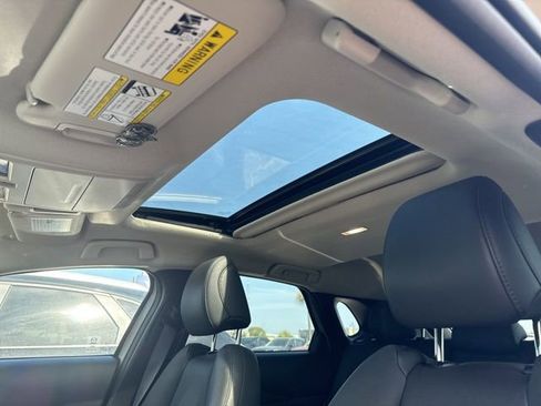 Used 2024 MAZDA CX-30 AWD 2.5 S w/ Premium Package image 13