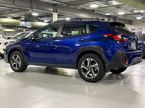 Used 2026 Subaru Crosstrek 2.5i Premium AWD/4WD image 4