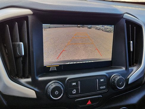 Used 2021 GMC Terrain SLT w/ Elevation Edition image 15