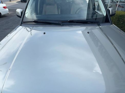 Used 2012 Land Rover Range Rover Sport HSE AWD/4WD image 30