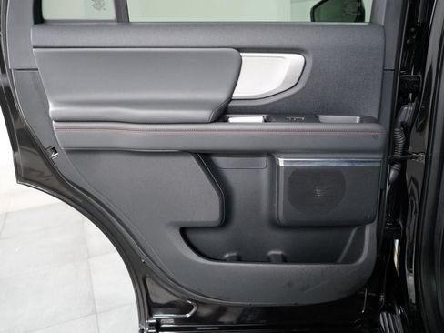 Certified 2025 Ford Expedition Active AWD/4WD image 25
