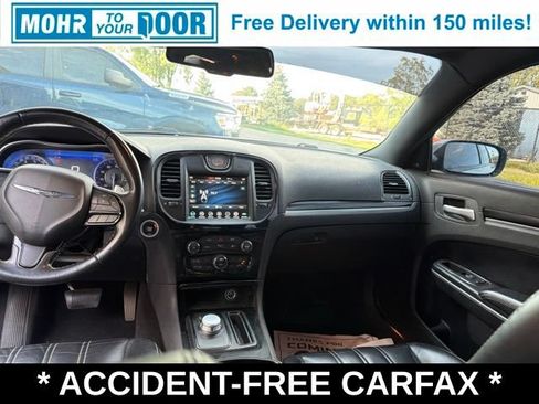 Used 2021 Chrysler 300 S RWD image 39