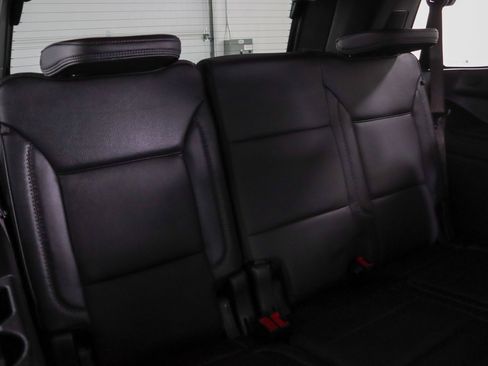 Used 2023 GMC Yukon Denali image 36