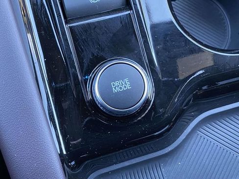 New 2026 Ford Explorer Platinum RWD image 21
