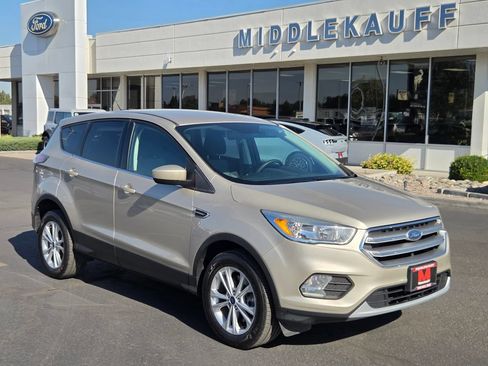 Used 2017 Ford Escape SE AWD/4WD image 1