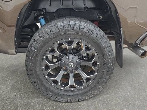 Used 2020 Toyota Tundra 1794 Edition w/ TRD Off-Road Package AWD/4WD image 33