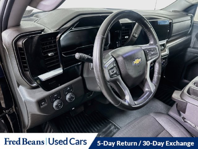 Used 2024 Chevrolet Silverado 1500 LT AWD/4WD image 13