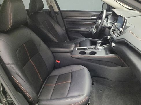 Used 2021 Nissan Altima 2.5 SR image 21