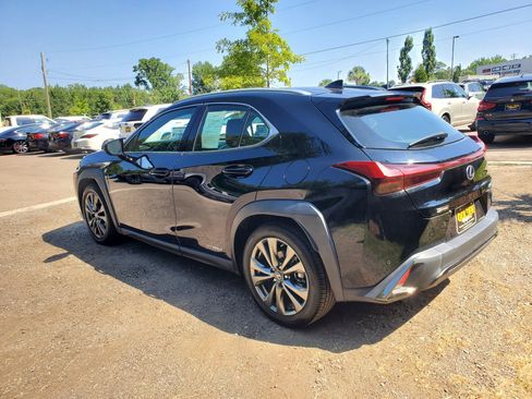 Used 2019 Lexus UX 250h F Sport w/ F Sport Premium Package AWD/4WD image 4