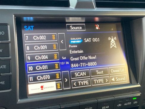 Used 2018 Lexus GX 460 Luxury w/ Preferred Accessory Package image 24